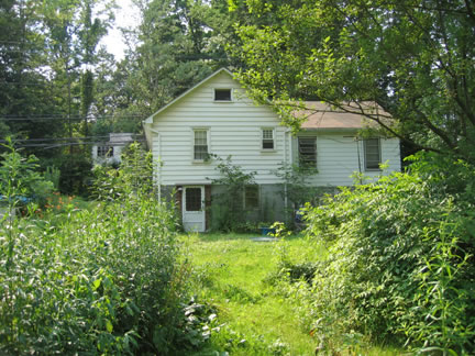 Comparable properties selling for over $130,000. Contact us for more info.