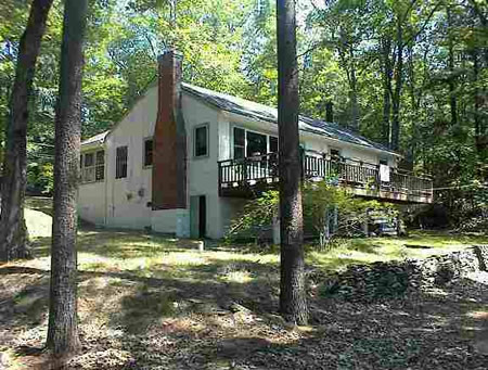 Three bedroom, one bath, charming and bright home. 