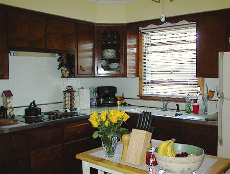 Motivated sellers, please present all offers!