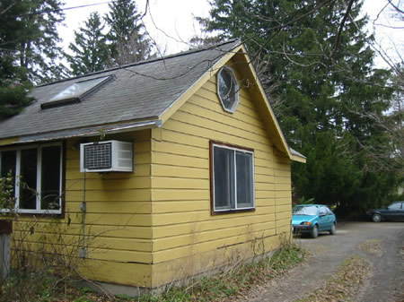 Cute little cottage in Woodstock